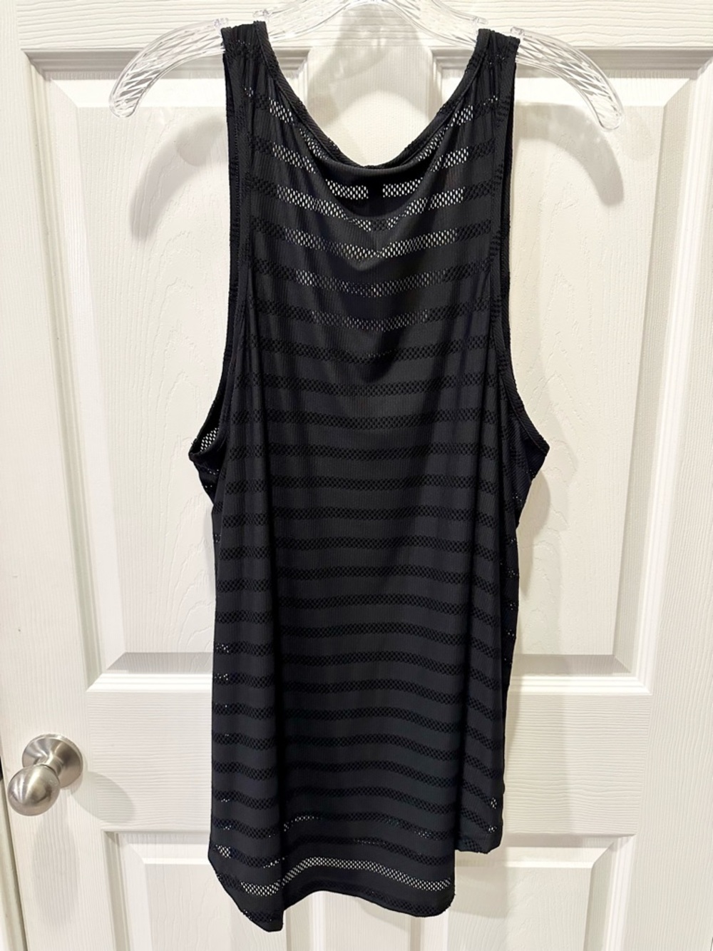 Torrid 1X Active Black Shadow Stripe Sheer Tank Top - Picture 2 of 6